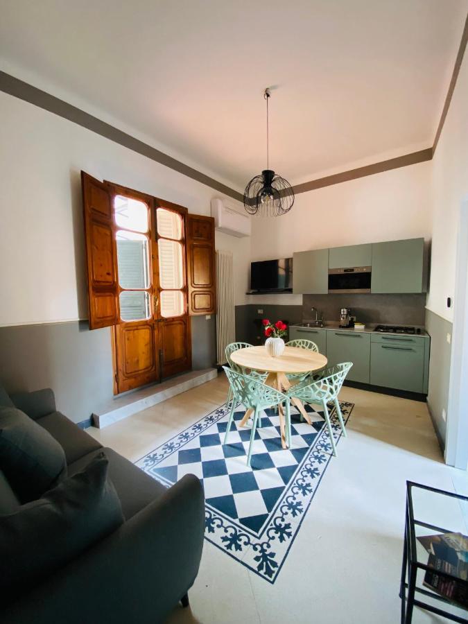 Blom Apartments ปิซา ภายนอก รูปภาพ