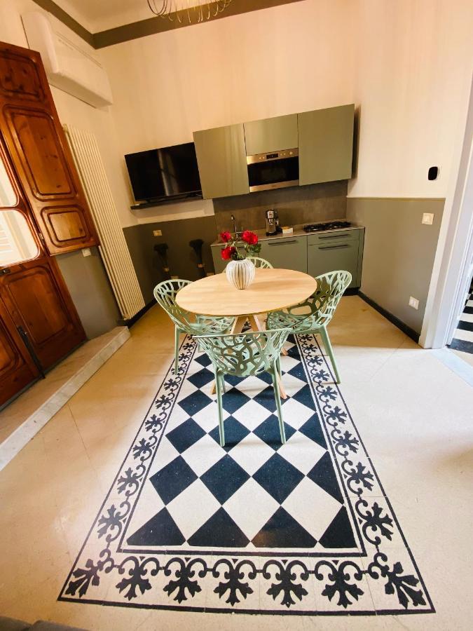 Blom Apartments ปิซา ภายนอก รูปภาพ